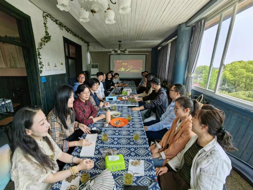 /uploads/image/2023/04/17/三个支社联合活动11.jpg 三个支社联合活动11.jpg